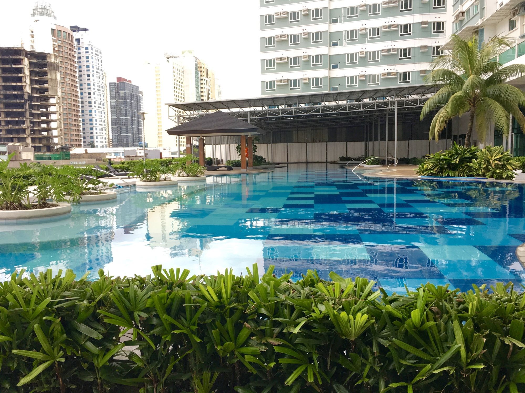 The Beacon Serviced Residences ماكاتي المظهر الخارجي الصورة