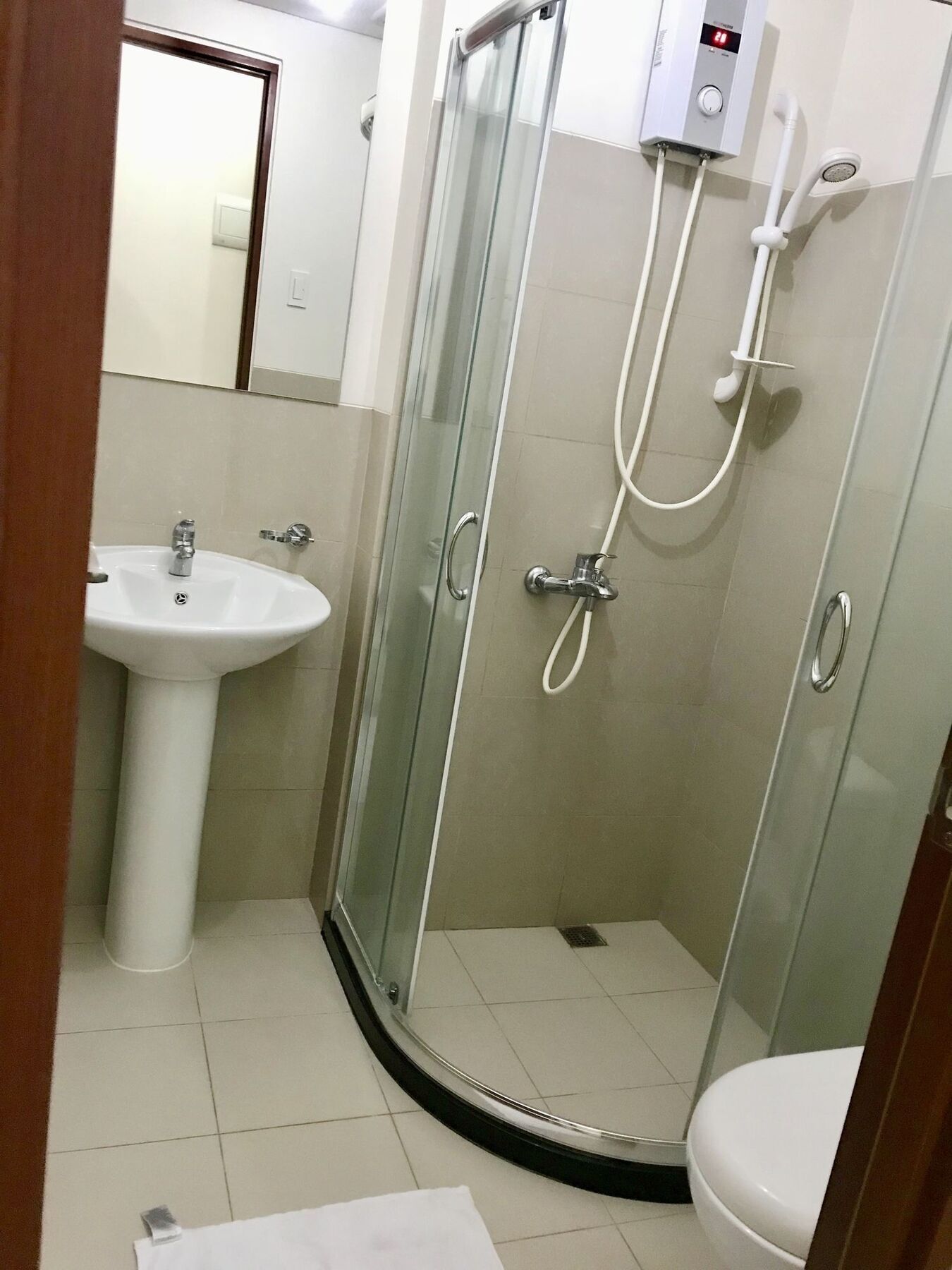The Beacon Serviced Residences ماكاتي المظهر الخارجي الصورة